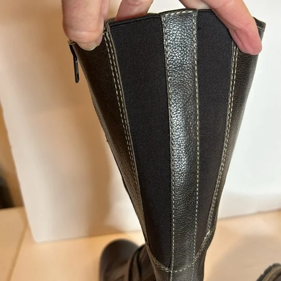 LLBean women’s Deerfield knee high leather dark brown boots. Size 8.5 - Picture 12 of 15